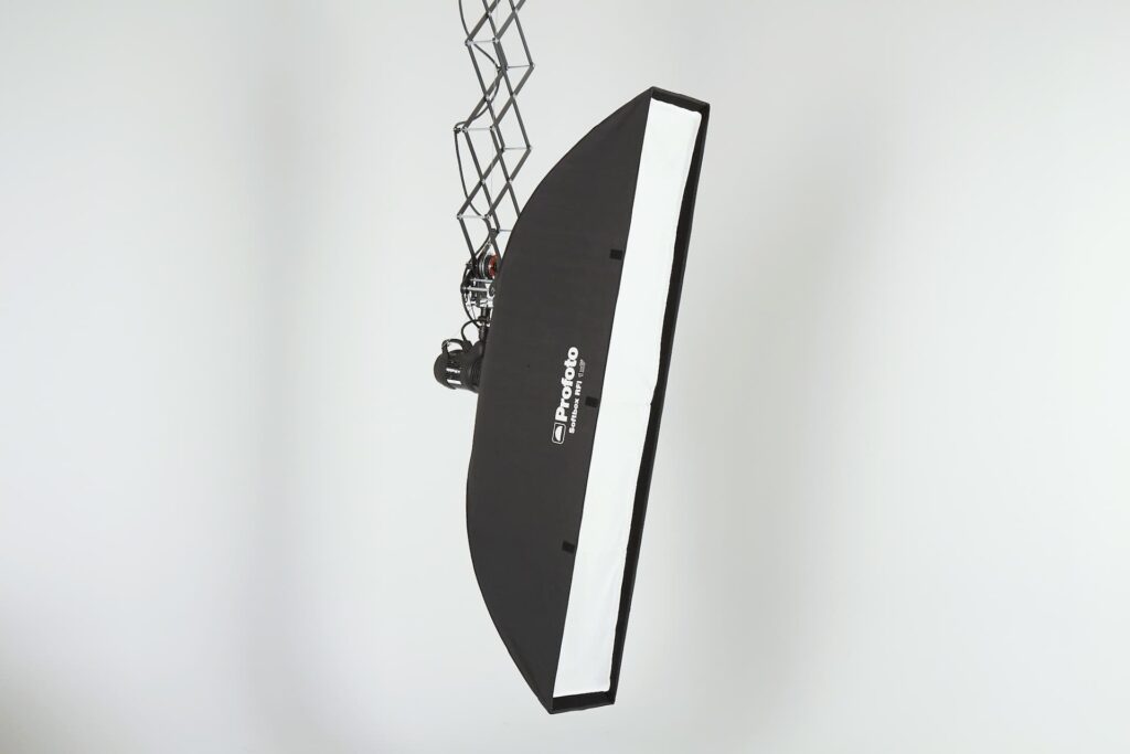 Mietstudio-Profoto-Softbox-Strip-30x180cm