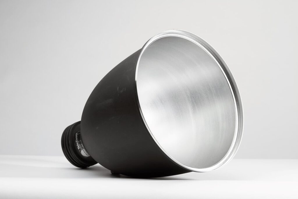Mietstudio-Profoto-TeleZoom-Reflector-34cm