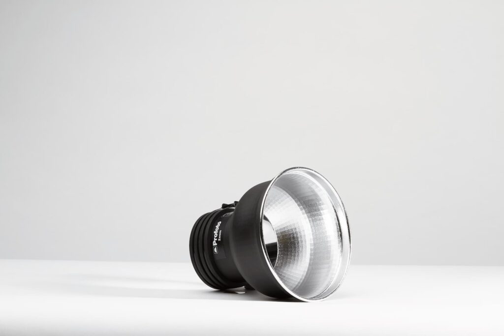 Mietstudio-Profoto-Zoom-Reflector-18cm