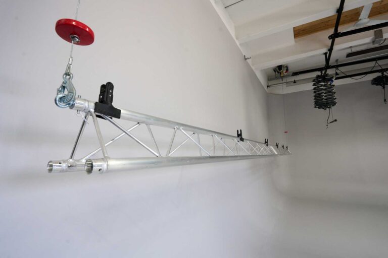 Mediaprojekt_Mietstudio_Lattenzuege